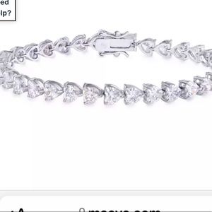 brand new cubic zirconia heart link bracelet in zilver plate with box.